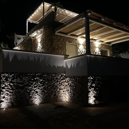 Cottage Vittoria - Marina Di Novaglie Гальяно-дель-Капо Экстерьер фото