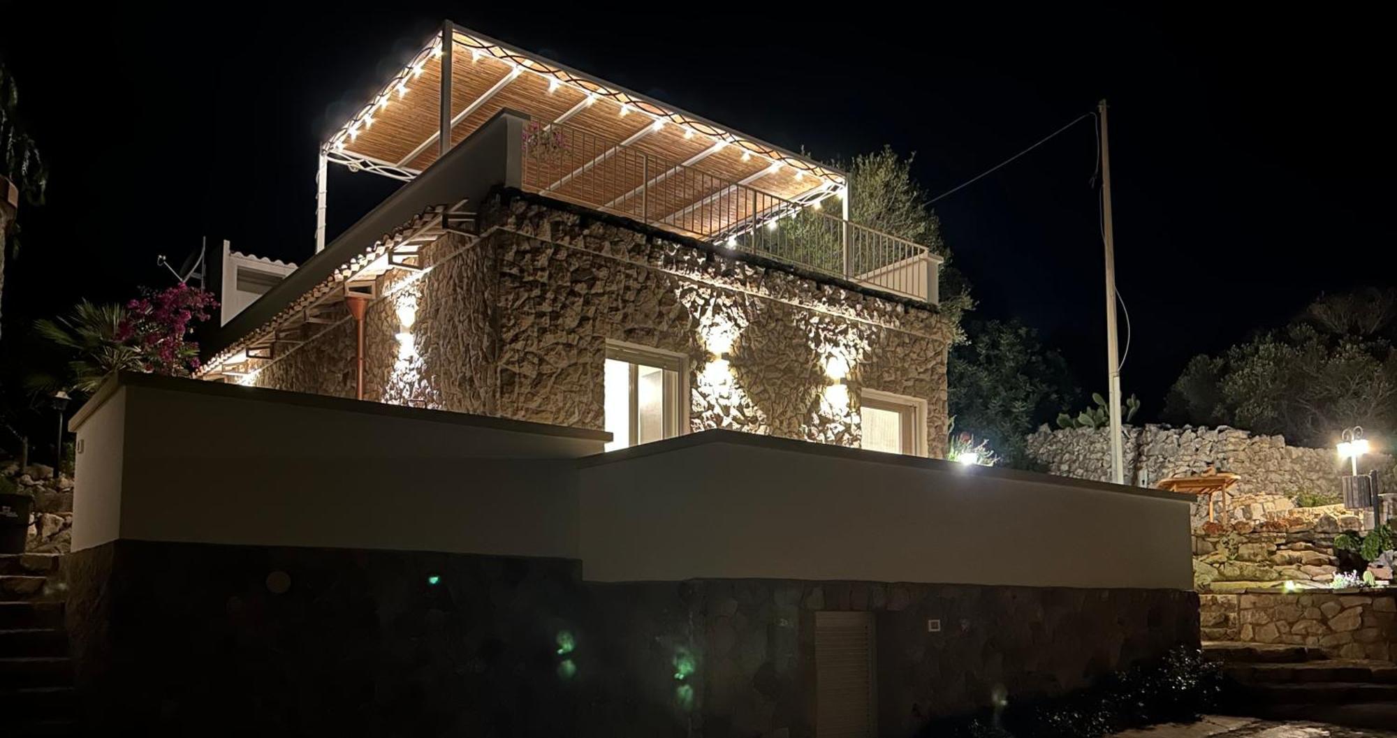 Cottage Vittoria - Marina Di Novaglie Гальяно-дель-Капо Экстерьер фото